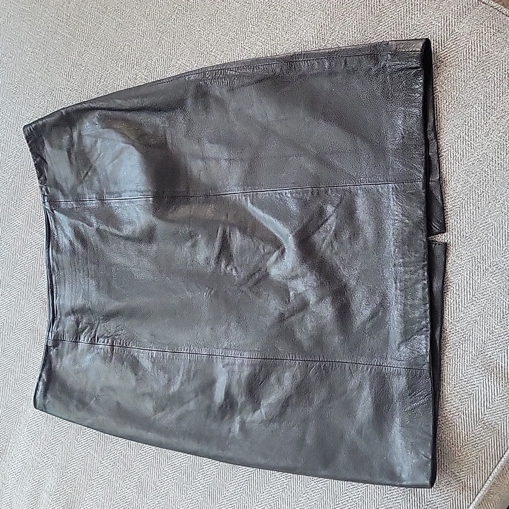 Black 100 Percent Leather Skirt Petite